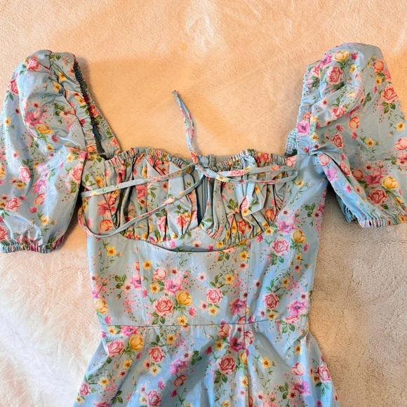 HOUSE OF CB TALLULAH BLUE VINTAGE FLORAL PUFF SLEEVE MIDI DRESS (Size XS) - Picture 8 of 12